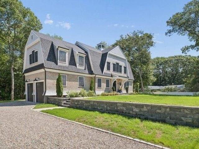 4 bedroom, Mattapoisett MA 02739 105515127