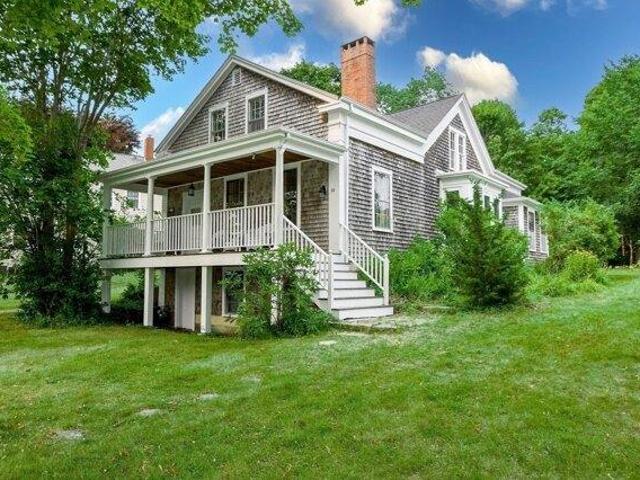 4 bedroom, Mattapoisett MA 02739 105516065