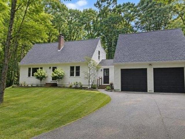 4 bedroom, Madbury NH 03823 105578749
