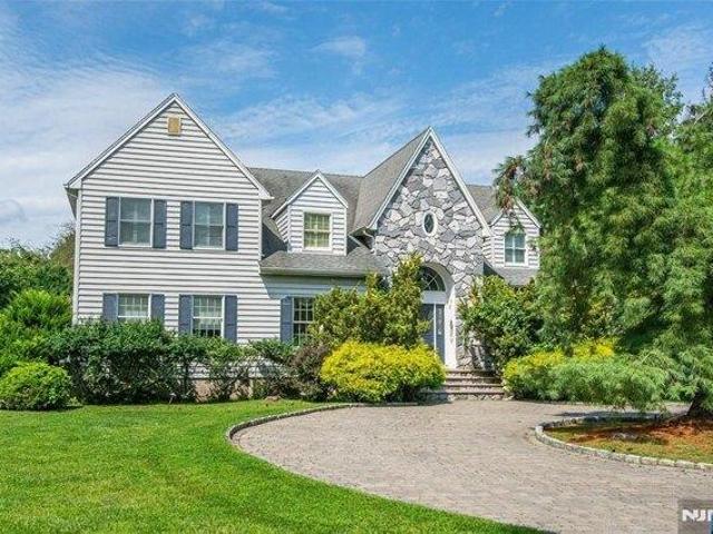 4 bedroom, Mahwah NJ 07430 105661221