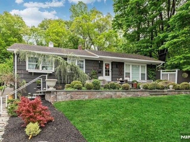 4 bedroom, Mahwah NJ 07430 105790219