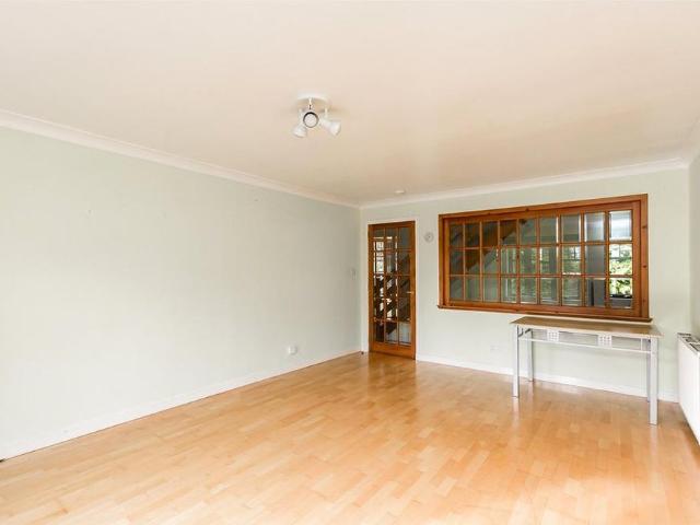4 bedroom maisonette to rent
