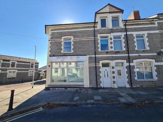 4 bedroom maisonette to rent