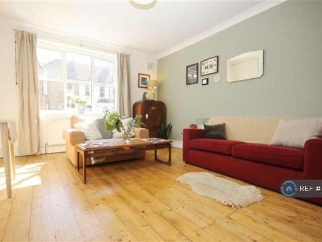 4 bedroom maisonette to rent