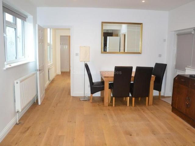 4 bedroom maisonette to rent