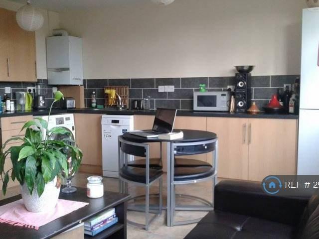 4 bedroom maisonette to rent