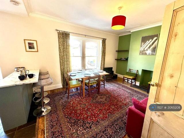 4 bedroom maisonette to rent