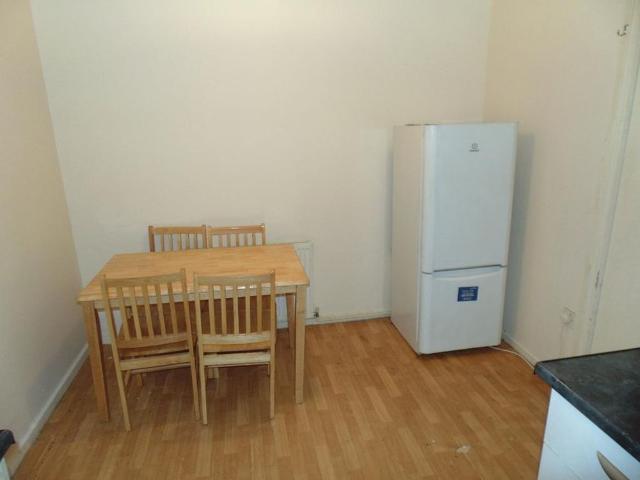 4 bedroom maisonette to rent