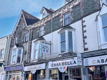 4 bedroom maisonette for sale