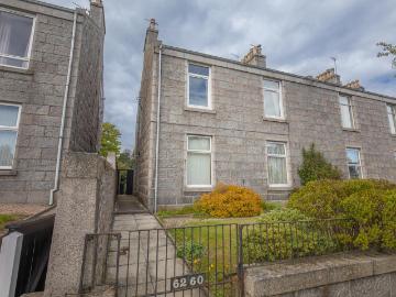 4 bedroom maisonette for sale