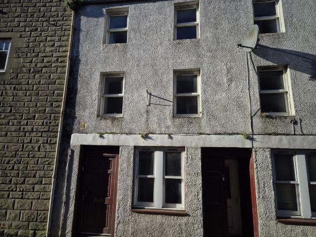 4 bedroom maisonette for sale