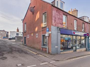 4 bedroom maisonette for sale