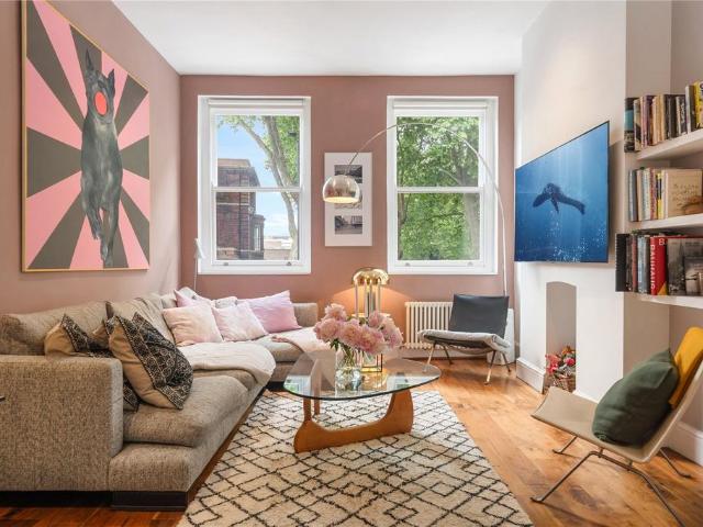 4 bedroom maisonette for sale