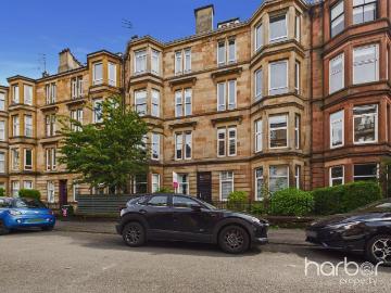4 bedroom maisonette for sale