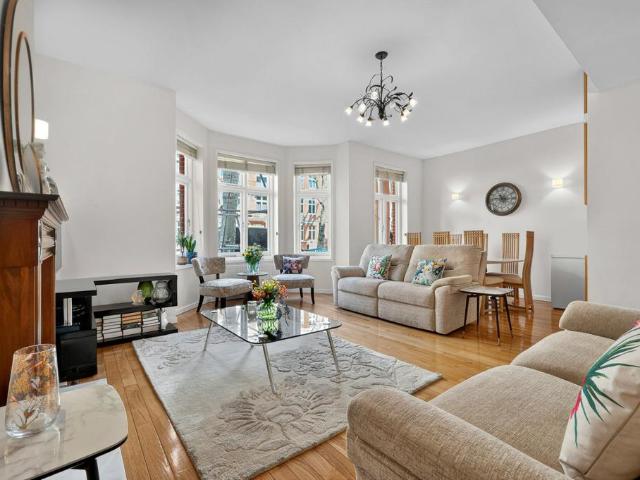 4 bedroom maisonette for sale
