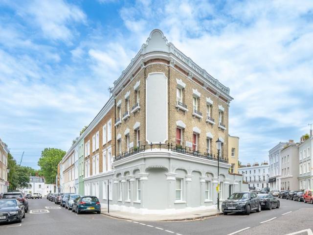4 bedroom maisonette for sale