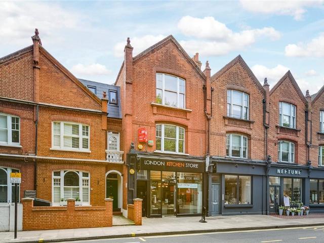 4 bedroom flat for sale