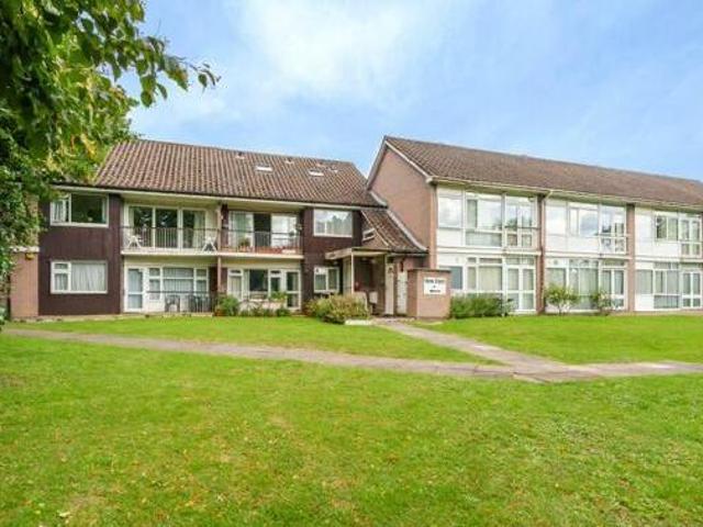 4 Bedroom Maisonette For Sale In Middlesex