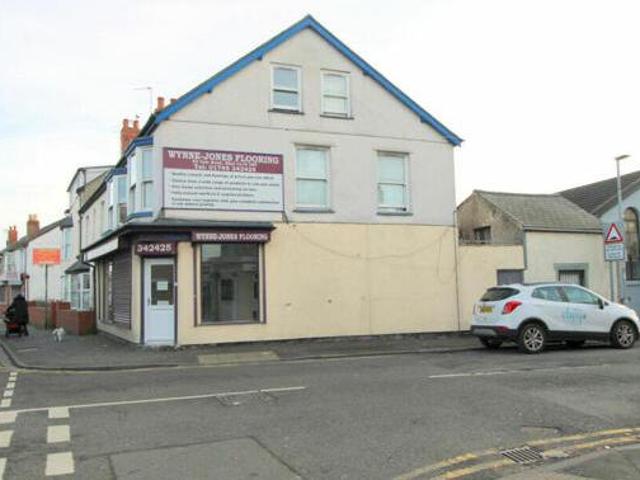 4 Bedroom Maisonette For Sale In Rhyl, Denbighshire