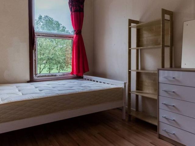 4 bedroom maisonette for rent