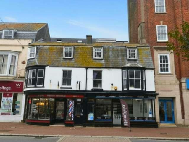 4 Bedroom Maisonette Flat