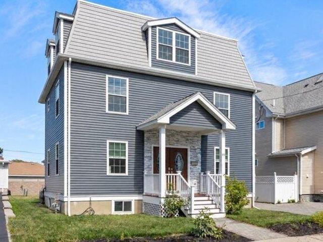 4 bedroom, Malden MA 02148 105557295