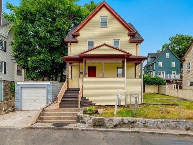 4 bedroom, Malden MA 02148 105613219