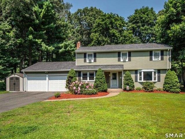 4 bedroom, Manchester CT 06040 105416194