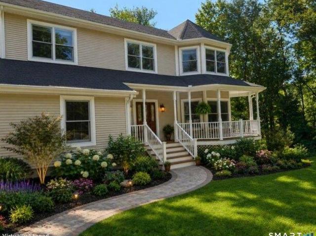 4 bedroom, Manchester CT 06040 105428356