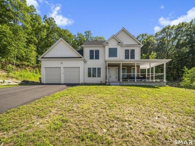 4 bedroom, Manchester CT 06040 105141883