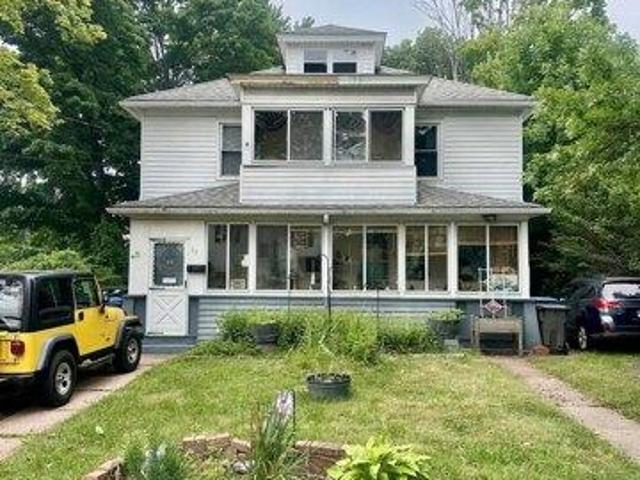 4 bedroom, Manchester CT 06042 104607654