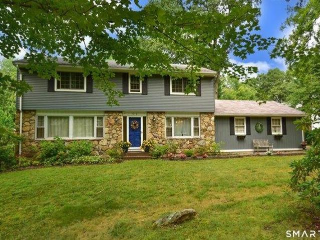 4 bedroom, Manchester CT 06042 105578229