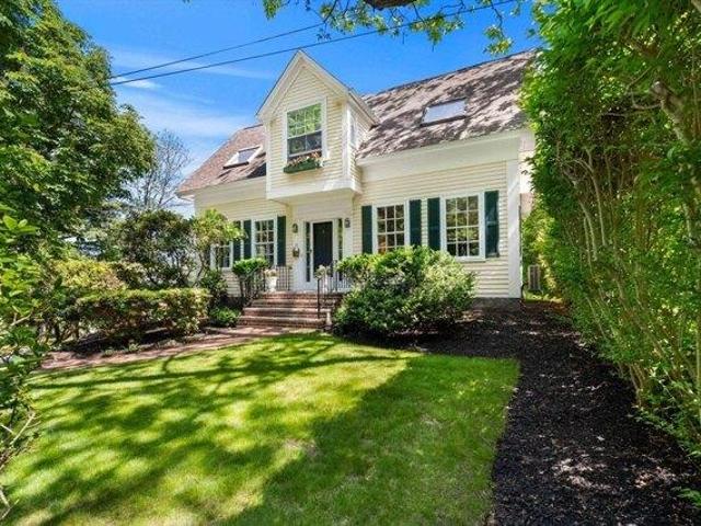 4 bedroom, Manchester MA 01944 105609762