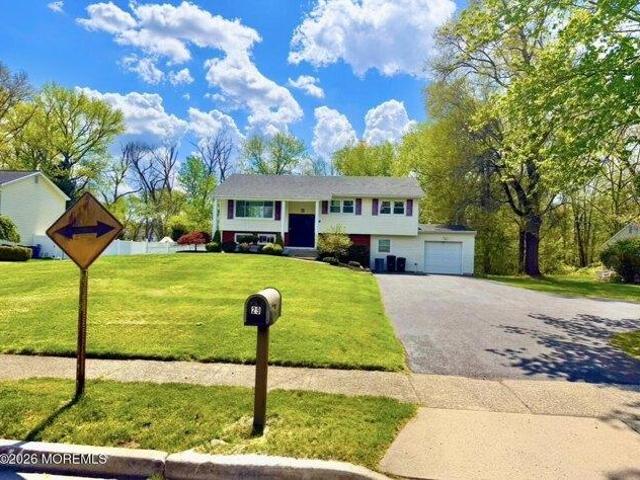 4 bedroom, Manalapan NJ 07726 104481917