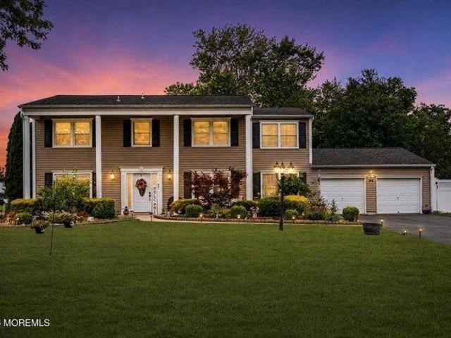 4 bedroom, Manalapan NJ 07726 104410673