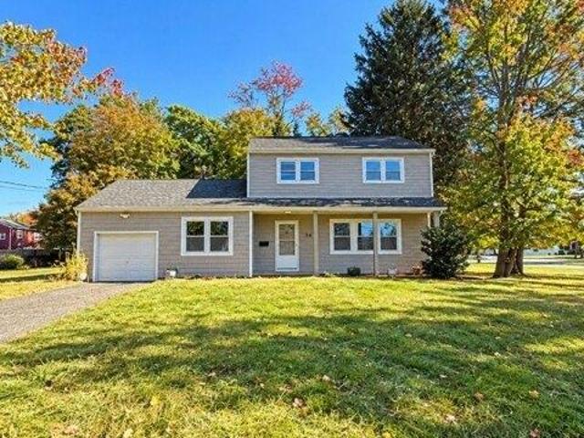 4 bedroom, Manalapan NJ 07726 106143114