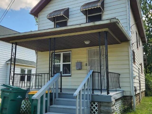 4 bedroom, Maple Heights OH 44137 LS105598297