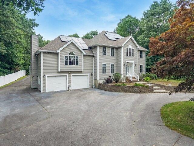 4 bedroom, Methuen MA 01844 105418745