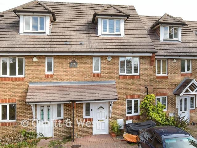 4 bedroom mews for sale