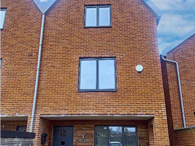 4 bedroom mews for sale