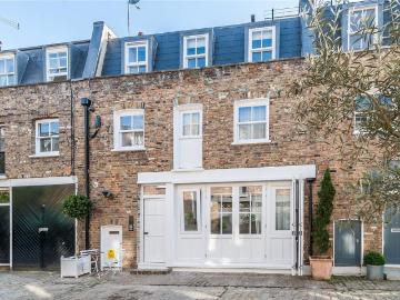 4 bedroom mews for sale