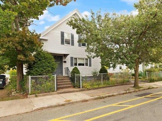 4 bedroom, Medford MA 02155 105475911