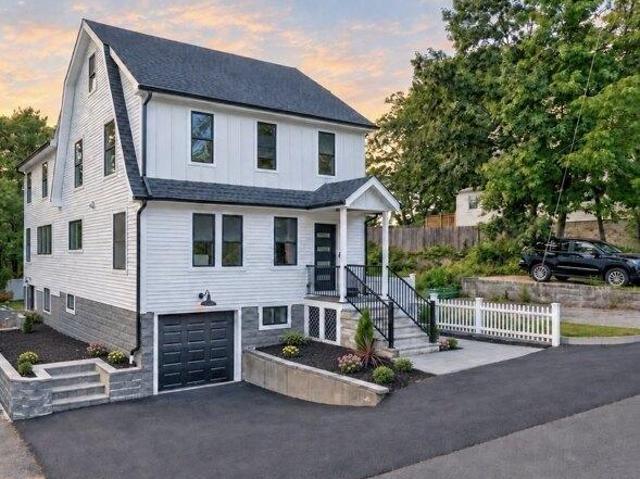 4 bedroom, Medford MA 02155 105557574