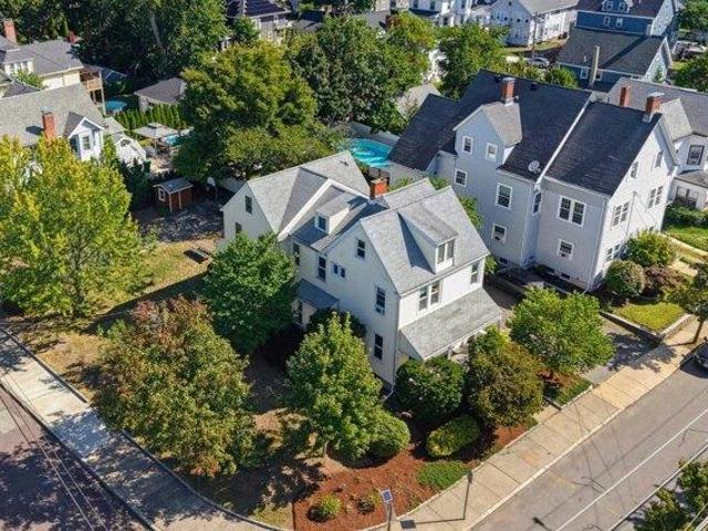 4 bedroom, Medford MA 02155 105559489