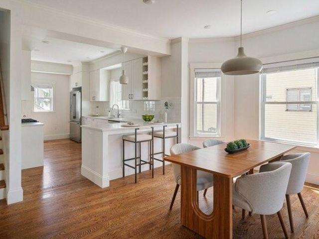 4 bedroom, Medford MA 02155 105577078