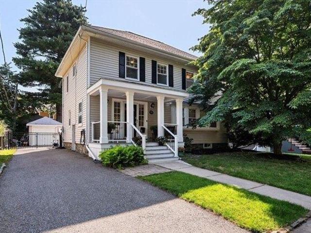 4 bedroom, Medford MA 02155 105353123