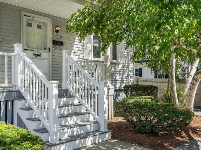 4 bedroom, Melrose MA 02176 105575492
