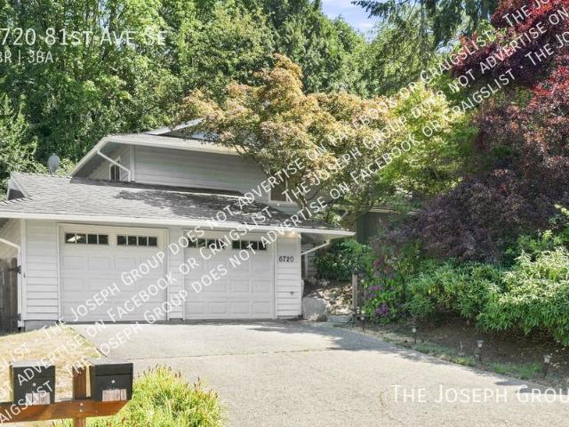 4 bedroom, Mercer Island WA 98040 105209456