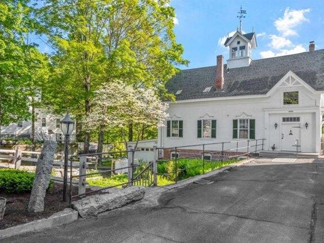 4 bedroom, Meredith NH 03253 105424975