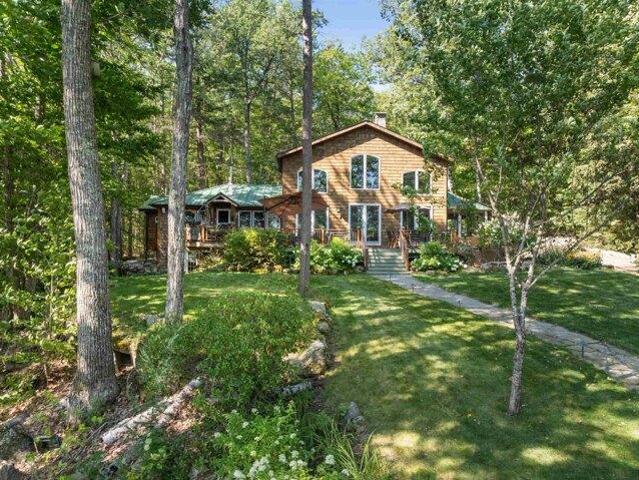 4 bedroom, Meredith NH 03253 105492816